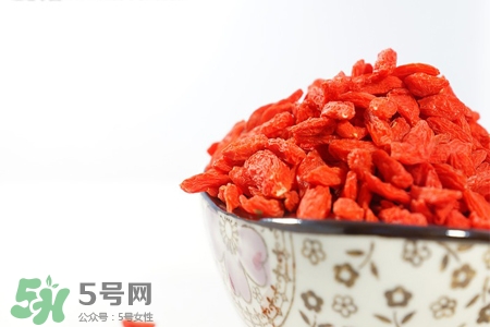 有乙肝能吃枸杞嗎？乙肝病人可以吃枸杞嗎？