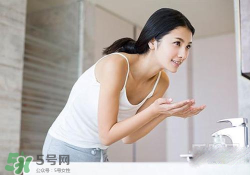 用白醋洗臉要不要用清洗再洗一遍？用白醋洗臉要再洗一遍嗎？