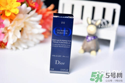 迪奧粉底液哪款好？dior迪奧哪款粉底液好用？