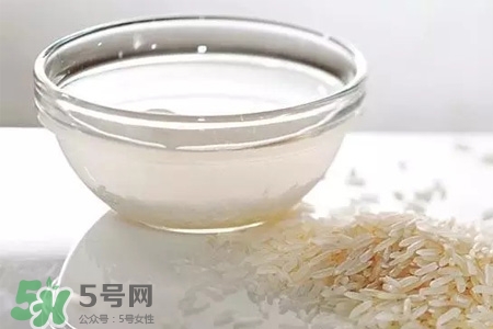 淘米水是堿性的嗎？淘米水是酸性還是堿性？