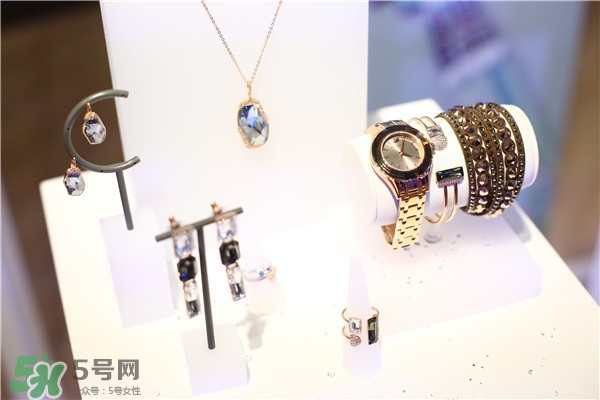 施華洛世奇2017春夏新款有哪些？施華洛世奇2017春夏新款多少錢？