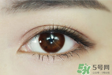 戴美瞳眼睛痛怎么辦？戴美瞳眼睛痛怎么回事？