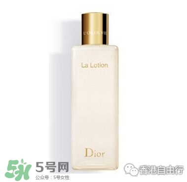 美容液是爽膚水嗎？美容液和爽膚水的區(qū)別
