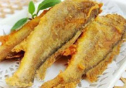 面粉炸魚怎么做？怎么用面粉炸魚？