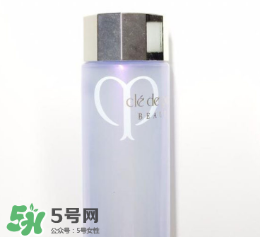 祛痘用什么護(hù)膚品好？祛痘護(hù)膚品哪個(gè)牌子好？