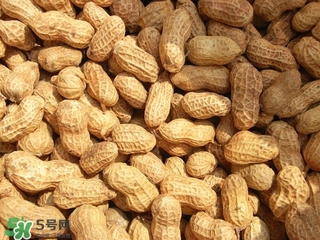 冬天吃花生好嗎？冬天吃花生會上火嗎？