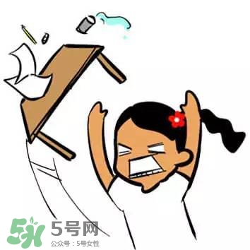 眼線雨衣是什么？眼線雨衣好用嗎