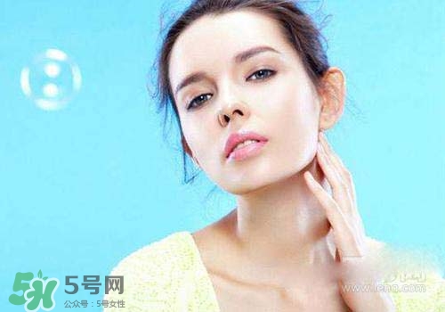 補(bǔ)水面膜一般敷多長(zhǎng)時(shí)間？補(bǔ)水面膜敷多久？