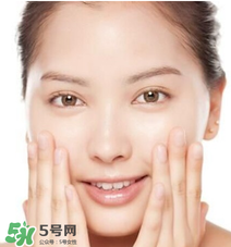 精華什么年紀(jì)用？精華什么年齡開始用？