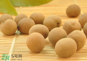 桂圓皮長(zhǎng)霉了能吃嗎？桂圓皮發(fā)霉了里面可以吃嗎？