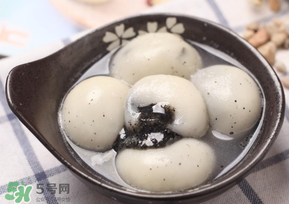 芝麻湯圓上火嗎？吃黑芝麻湯圓上火嗎？