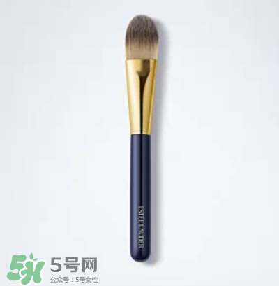 香奈兒修容膏怎么用？香奈兒修容膏使用方法