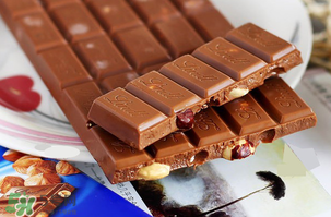 瑞士蓮巧克力是lindt還是lindor？瑞士蓮巧克力有幾種口味？