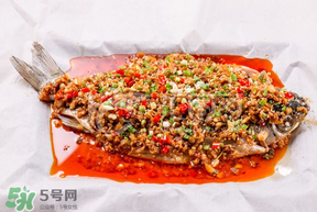 紙上烤魚的用的是什么紙？紙上烤魚的紙有毒嗎？