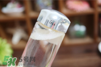ipsa流金水含酒精嗎？茵芙莎流金水有酒精嗎？