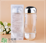 ipsa流金水含酒精嗎？茵芙莎流金水有酒精嗎？