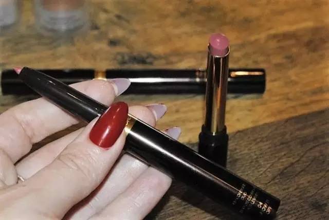 tom ford和迪奧哪個(gè)好？tom ford口紅和dior口紅哪個(gè)好？