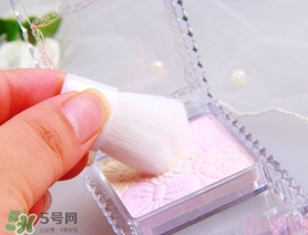 canmake花瓣高光怎么用？canmake花瓣雕刻高光使用方法
