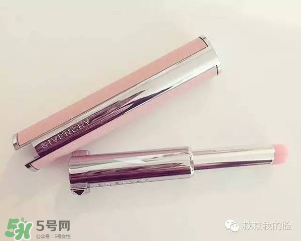 紀(jì)梵希小羊皮和禁忌之吻哪個(gè)好？紀(jì)梵希小羊皮和禁忌之吻對比