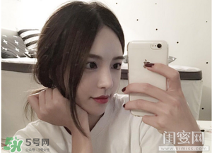 煙熏玫瑰色適合什么膚色？煙熏玫瑰色口紅適合黃皮嗎？