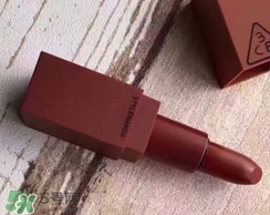 磚紅色和豆沙色的區(qū)別 磚紅色和豆沙色哪個好看？