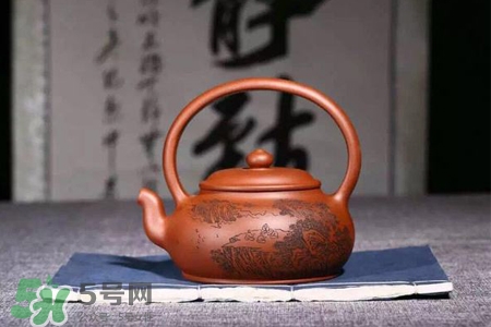 剛買的紫砂壺怎么清洗？新買的紫砂壺怎么清洗？