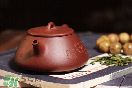 如何清洗紫砂壺茶垢？紫砂壺的茶垢怎么清洗？