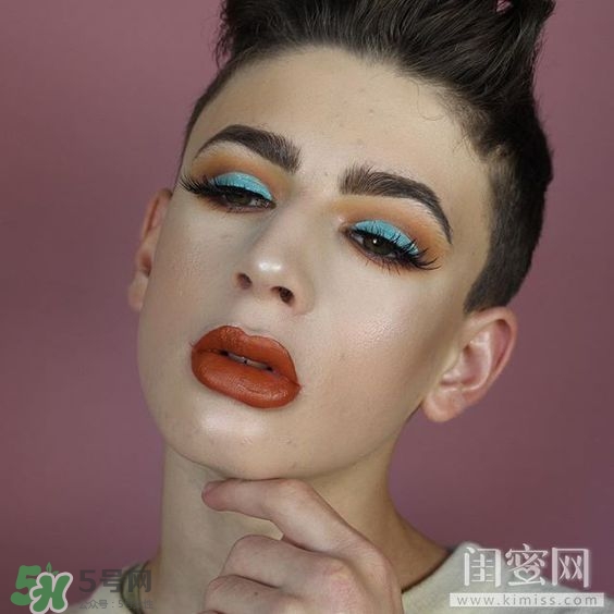 豆沙色和南瓜色的區(qū)別 豆沙色和南瓜色哪個(gè)好看？