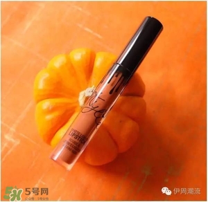 豆沙色和南瓜色的區(qū)別 豆沙色和南瓜色哪個(gè)好看？