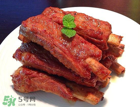 排骨有點異味怎么去除？排骨有點異味還能吃嗎？