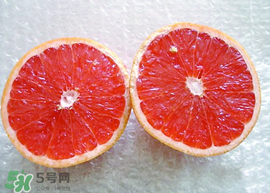 橙子里有紅絲能吃嗎？橙子里有紅絲的是什么？