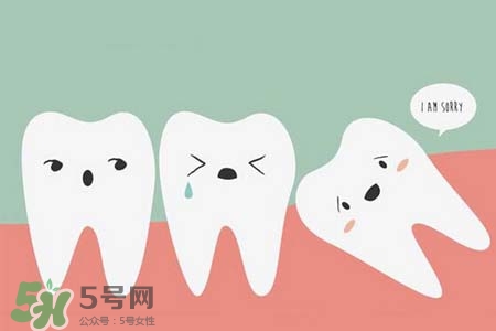 智齒能用舌頭舔嗎？喜歡舔智齒怎么辦？