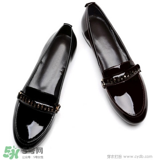 4月份穿什么鞋子？四月份鞋子搭配