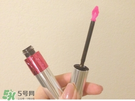 ysl唇油怎么用？ysl唇油使用方法