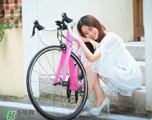 騎自行車消耗多少卡路里？騎自行車消耗熱量