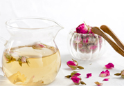 來(lái)月經(jīng)能喝花茶嗎？女性經(jīng)期喝什么花茶好？