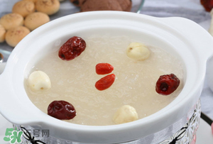 為什么煮紅棗會有白沫？紅棗煮出來上面一層白沬是什么？