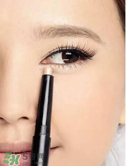 啞光是什么意思？化妝品啞光好不好？