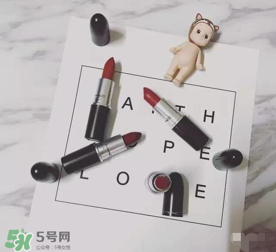啞光和水潤哪個好？啞光口紅和水潤口紅區(qū)別