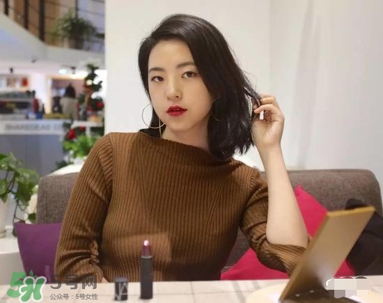 啞光和水潤哪個好？啞光口紅和水潤口紅區(qū)別