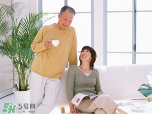 安全期吃避孕藥會怎樣？安全期吃避孕藥月經推遲嗎？
