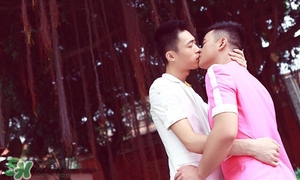 為什么同性戀都是帥哥？為什么同性戀容易的艾滋病呢