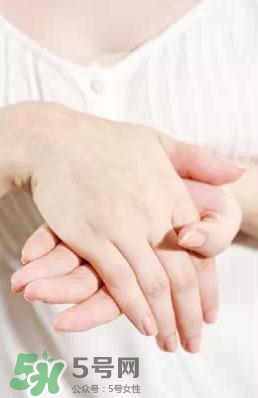 卸妝油悶痘怎么辦？卸妝油悶痘怎么補(bǔ)救？