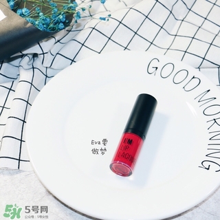 蜜桃色口紅是什么顏色？蜜桃色口紅試色