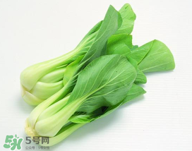 薺菜和青菜哪個(gè)營(yíng)養(yǎng)價(jià)值高？青菜和薺菜有什么分別？