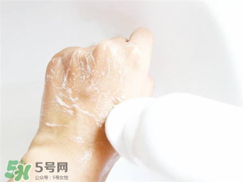 倩碧潔面儀刷頭怎么卸？倩碧潔面儀怎么替換刷頭？