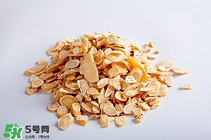 黃芪泡水喝的功效與副作用？黃芪有什么作用？