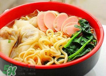 孕婦可以吃方便面嗎？孕婦吃方便面對胎兒有影響嗎