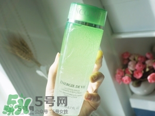 蘭蔻氣泡水適合什么年齡？蘭蔻氣泡水適合年齡