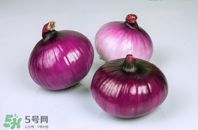 洋蔥中間黃了可以吃嗎？洋蔥里面發(fā)黃能吃嗎？